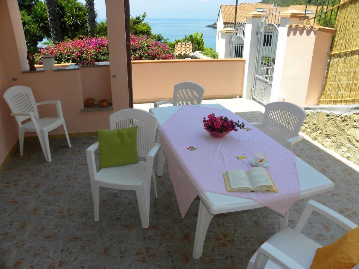 Comfortable Apartment In Maratea With Sea View 95 M² + Parking Exterior foto